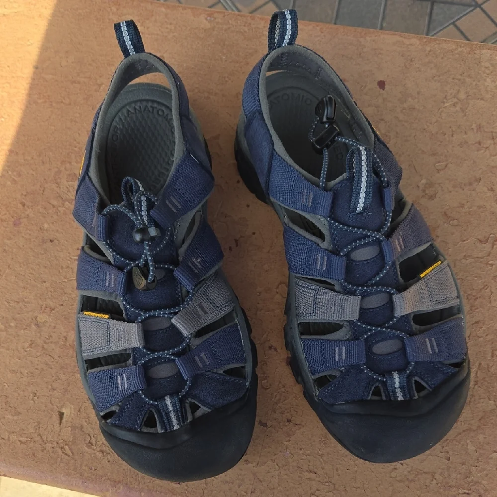 🌴 Keen Newport H2 Navy & Gray Water Hiking Outdoor Sport Sandals Size 10
